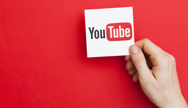 YouTube experimentuje s navrhovanými hashtagy pro krátké klipy